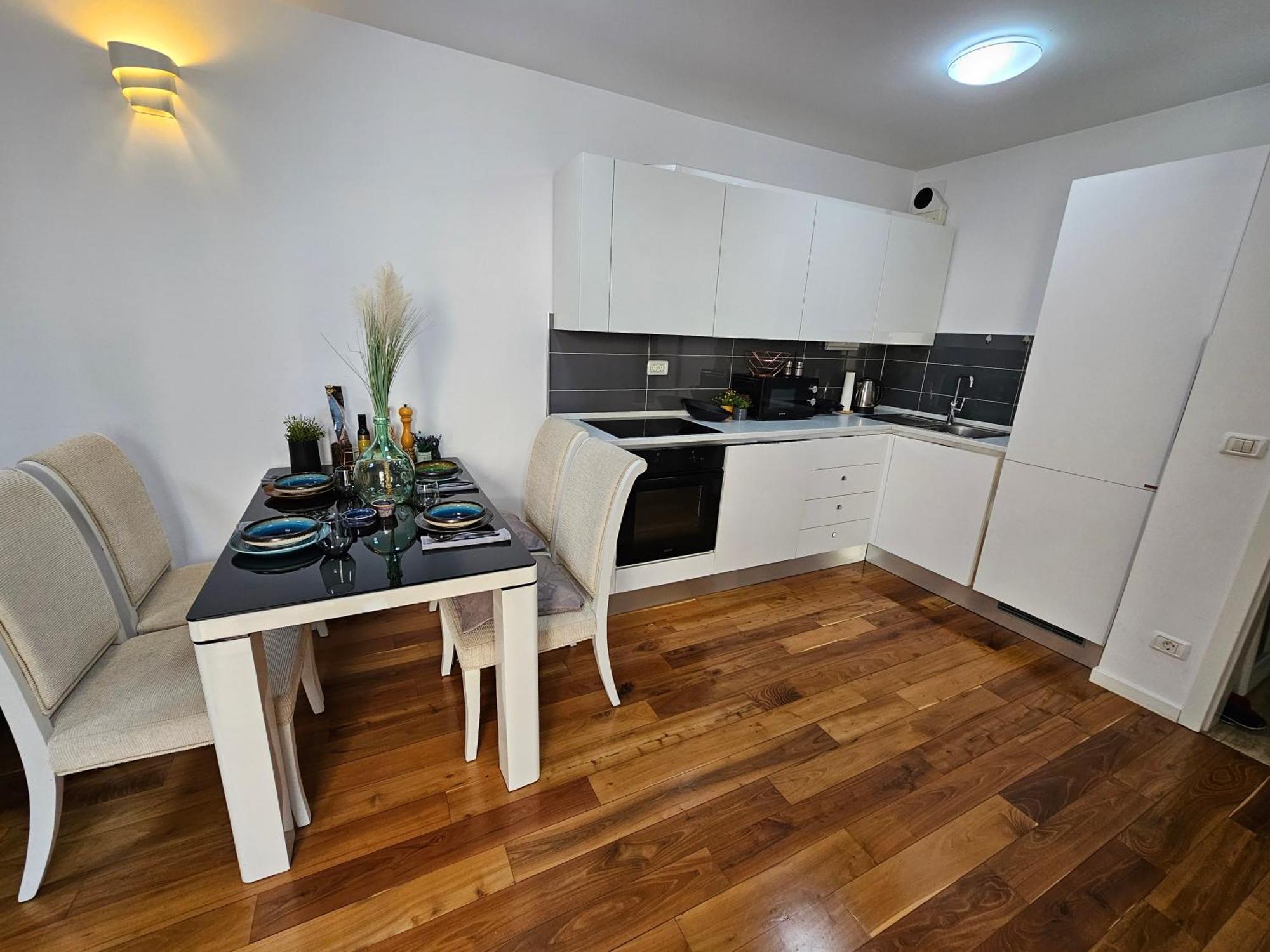 Sweet Suite Makarska Esterno foto